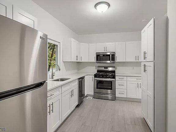 2nd image of 112 Pompton Ave Floor 1