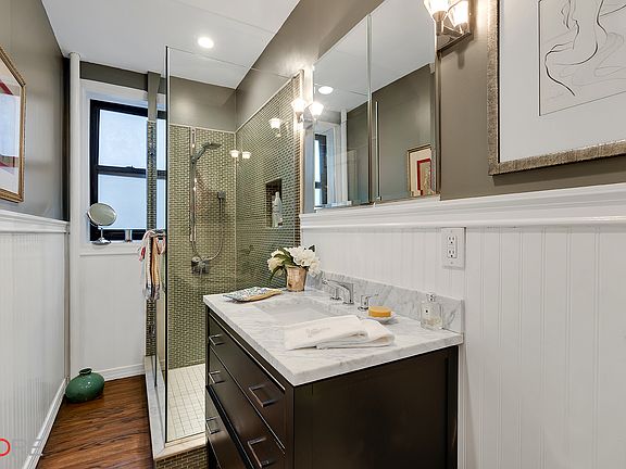 4th image of 5005 43rd Ave APT 4H