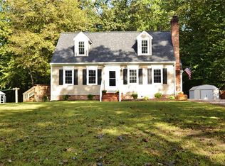 222 Edge Hill Farms Dr, Aylett, VA 23009