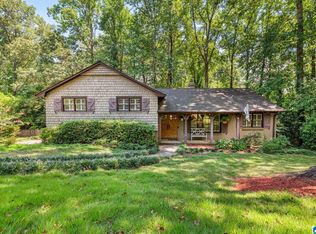 3611 Knightsbridge Rd, Mountain Brook, AL 35223