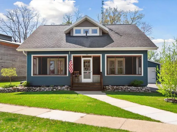 301 South Farmer Street, Princeton, WI 54968