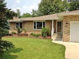 19194 Bowman Dr, Strongsville, OH 44149