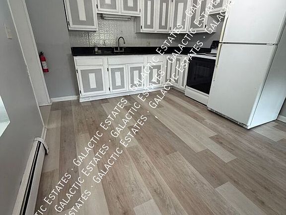 2nd image of 14 Eastman St APT 1