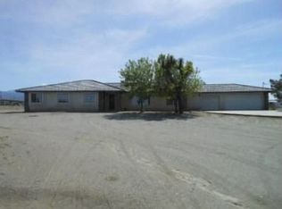 3873 Sacramento Rd, Phelan, CA 92371