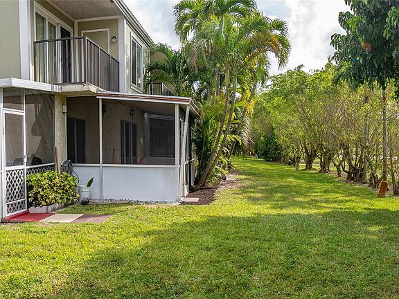 5th image of 8051 Lagos De Campo Boulevard #B-3
