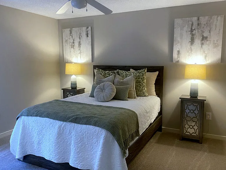The Colony Apartment Homes — Photo 17