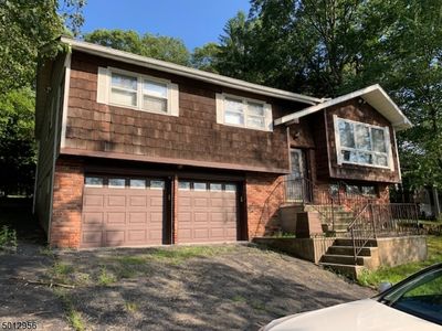 306 Maxim Dr, Hopatcong, NJ, 07843