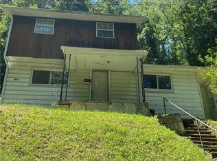 1037 S Park Rd, Charleston, WV 25304