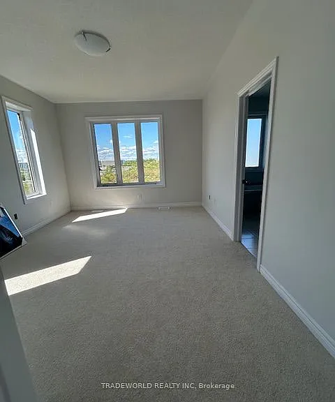 134 Mumbai Dr — Photo 18