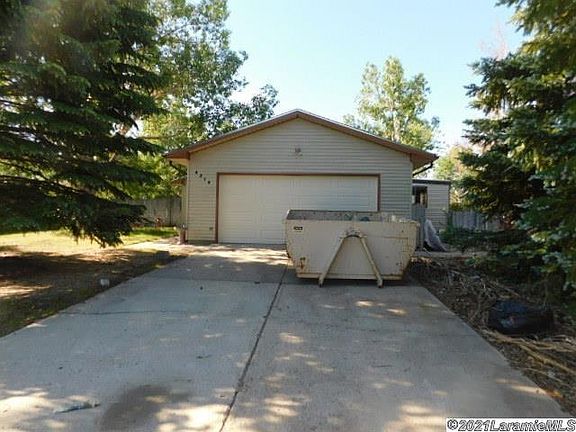 2nd image of 4210 Cheyenne Dr