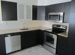 6 Marwood Rd N #1, Port Washington, NY 11050