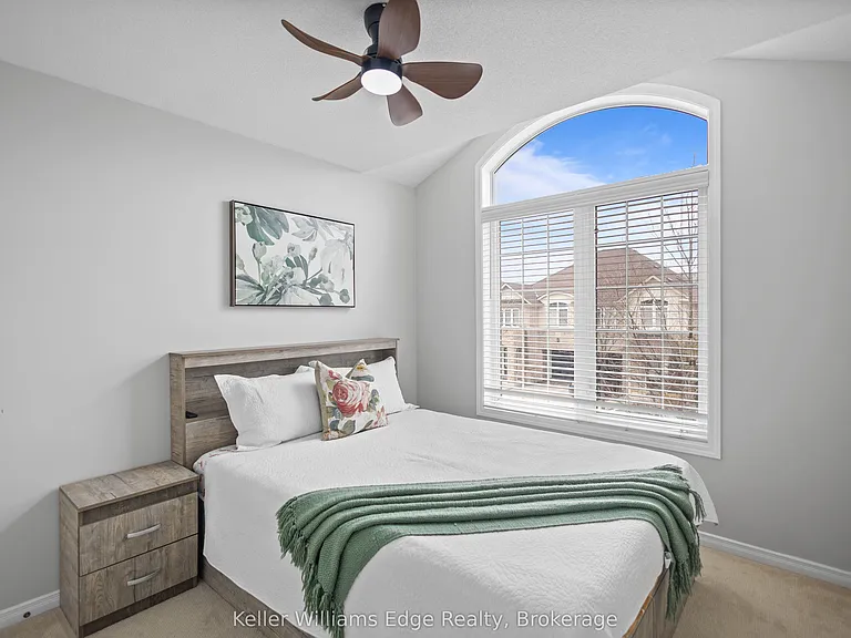 4268 Murvel Ave — Photo 29