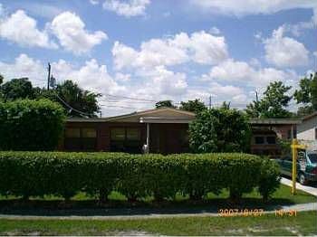 1st image of 2840 NW 22nd St