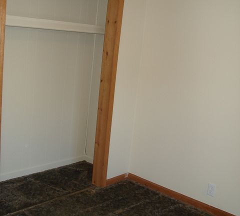 3rd image of 2530 Maple St