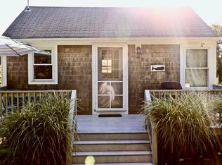 401 Succotash Rd, South Kingstown, RI 02879