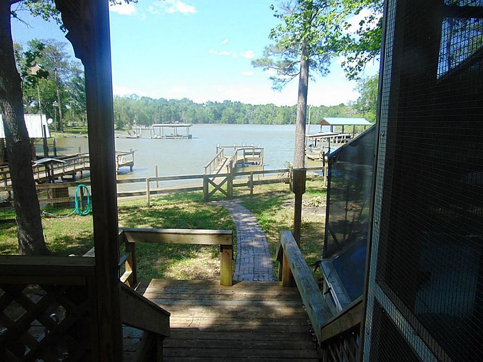 1st image of 96 N Lakeside Dr
