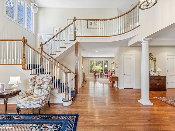 4th image of 2437 Fox Meadow Ct