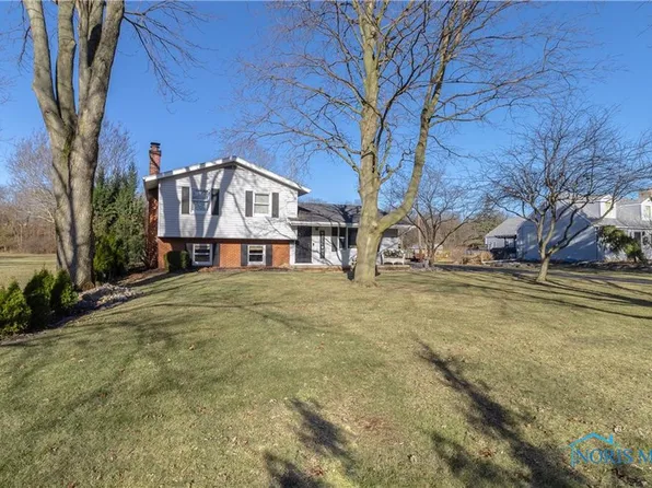 289 N River Rd, Waterville, OH 43566