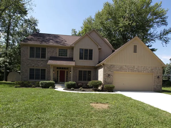 10350 Foxwood Dr W, Indianapolis, IN 46280