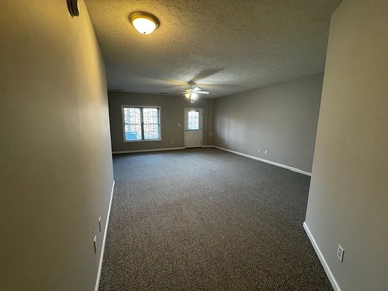 239 Northwynd Cir — Photo 5
