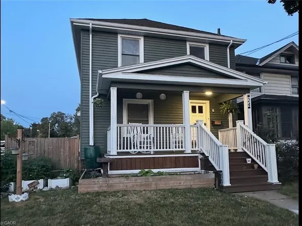 24 Fitzgerald St, Saint Catharines, ON L2R 4B3