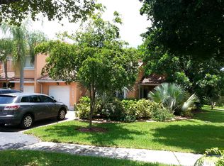 10249 NW 52nd Ter, Doral, FL 33178