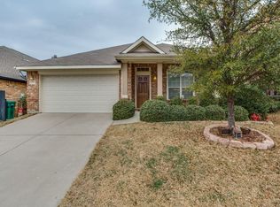 1725 Nighthawk Dr, Little Elm, TX 75068