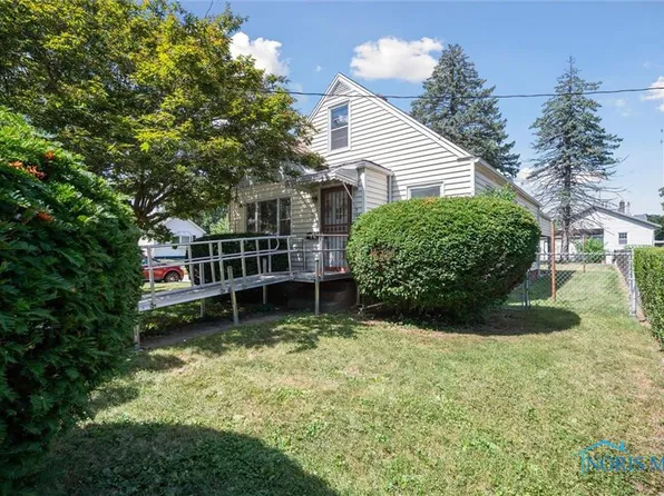 709 Sylvester Ave, Toledo, OH 43605