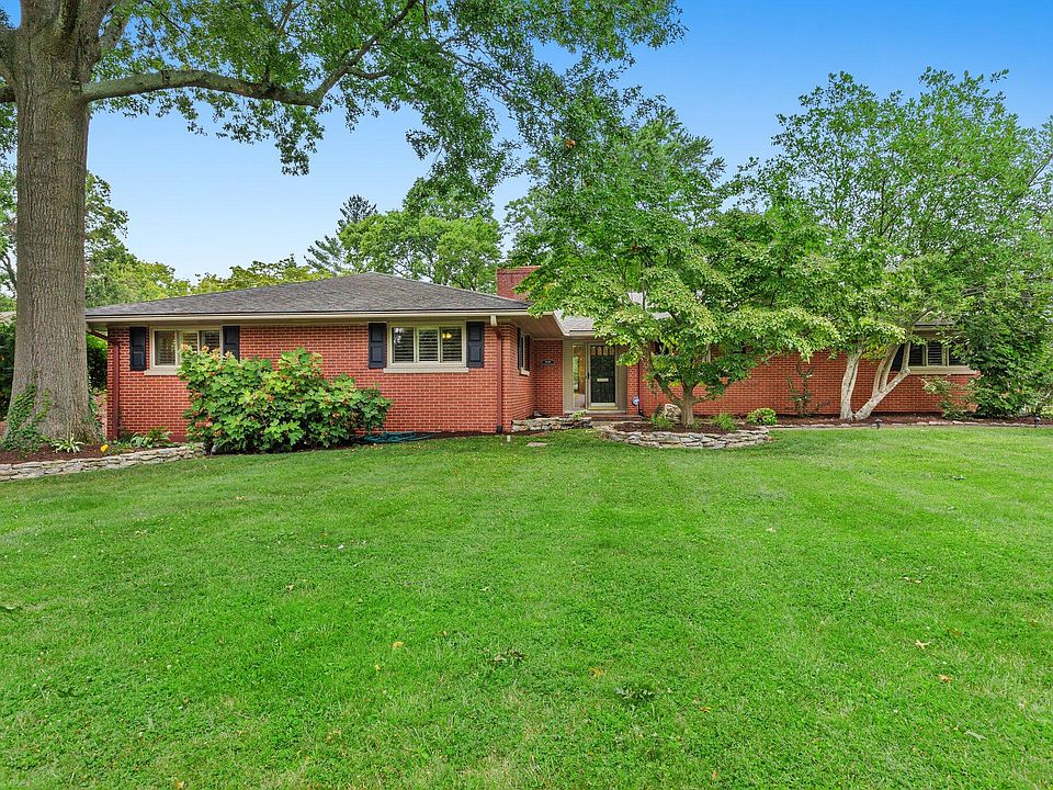 1st image of 3034 Breckenwood Dr