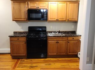 124 Green St APT 205, Lynn, MA 01902