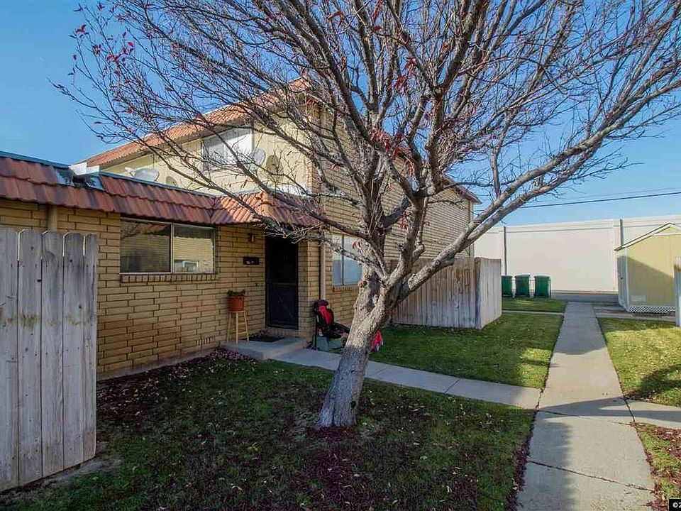 1st image of 3308 Woodside Dr APT 11
