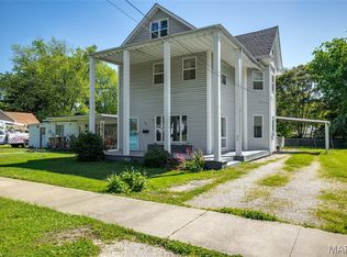 604 N Illinois Ave, Litchfield, IL 62056