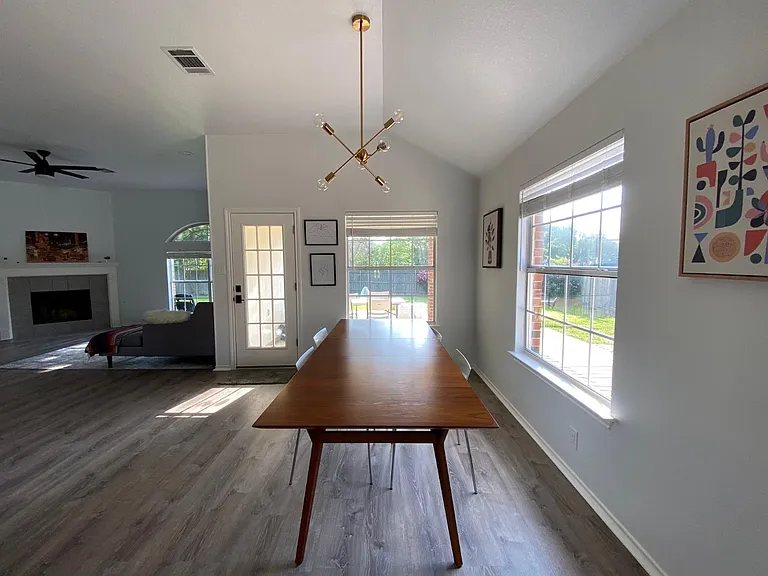 2623 Goldfinch Dr — Photo 11
