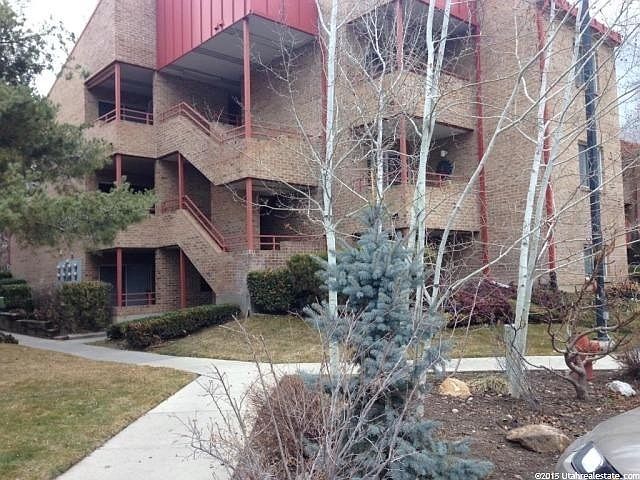 For Sale: 4834 S. Highland Circle #408, Holladay, Utah 84117