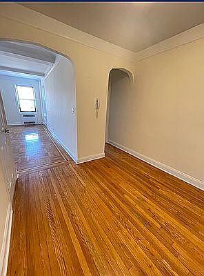 5th image of 172-90 Highland Ave #2C