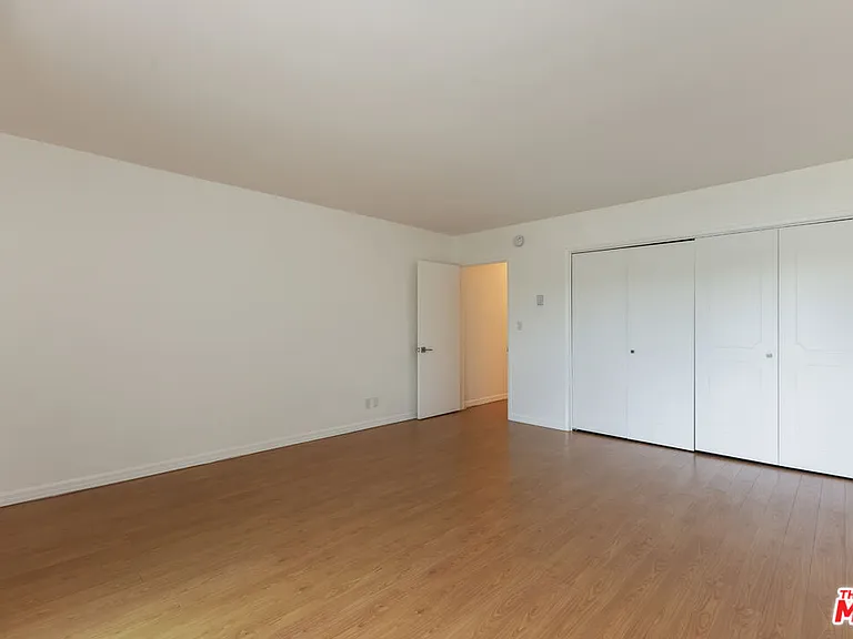1411 N Harper Ave #6 — Photo 32