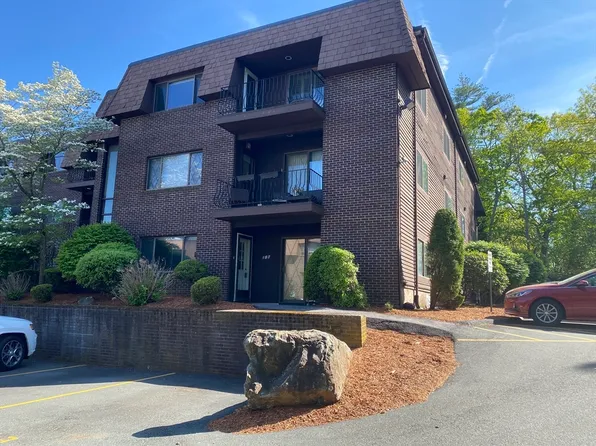 7 Thomas St Unit J16, Saugus, MA 01906