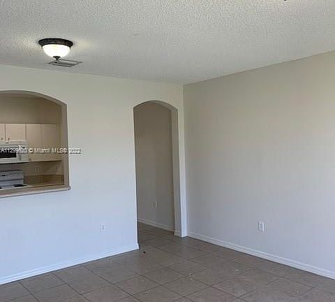 3rd image of 1072 NE 42nd Ter Unit 1072