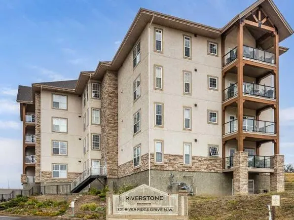 201 SE River Ridge Dr NW #332, Medicine Hat, AB T1A 8V6