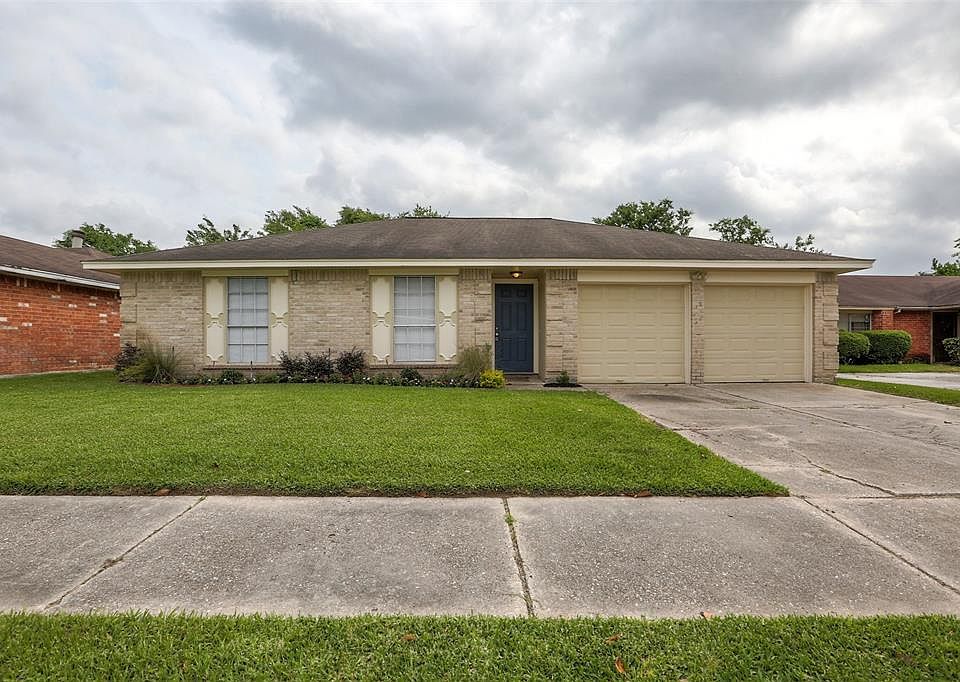 1st image of 11814 Ironstone Ct