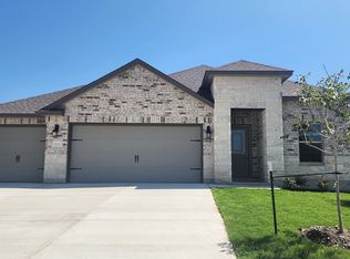 222 Dewey Dr, Killeen, TX 76542