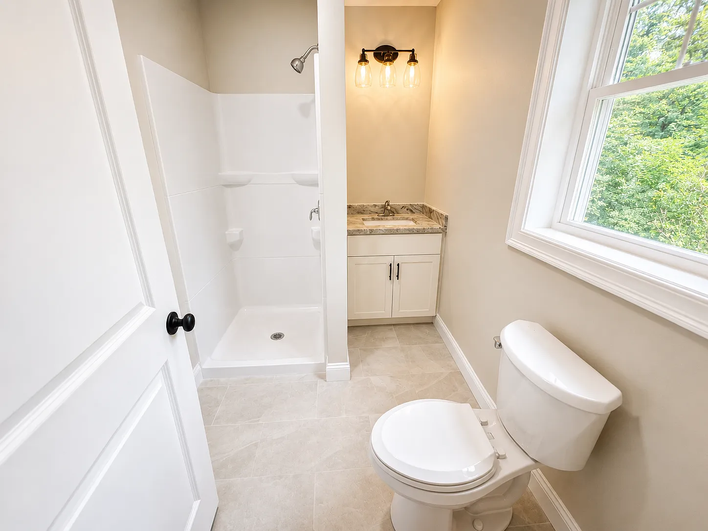 3 bed, 1400 sqft, $3,350 — Photo 3