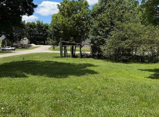201 Quigley St, Cave City, KY 42127