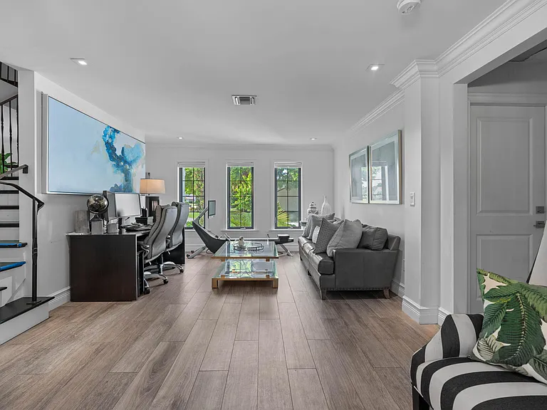 6204 Celadon Cir — Photo 8