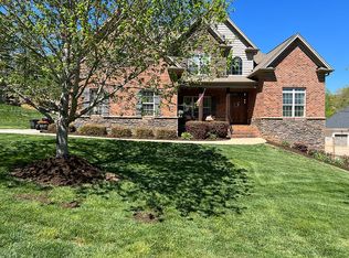 6176 Olde Fields Way, Pfafftown, NC 27040