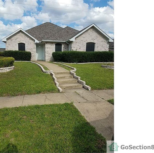 1st image of 2814 Kingswood Dr