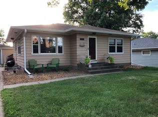 2320 Washington St, Davenport, IA