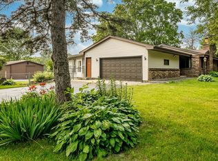 11150 Corrigan Rd, Roscoe, IL 61073