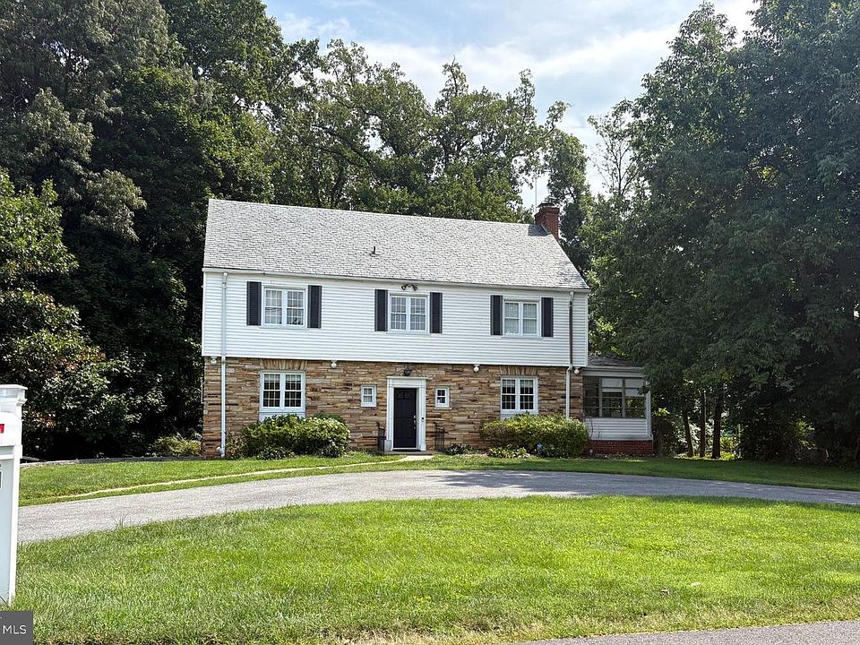 1st image of 15201 Rosecroft Rd