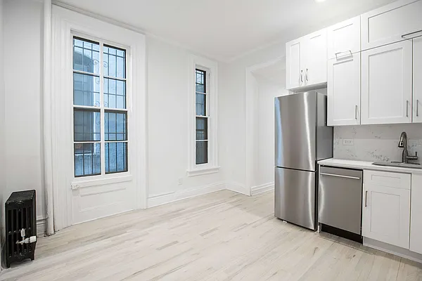 Rented by Nooklyn NYC LLC | media 20